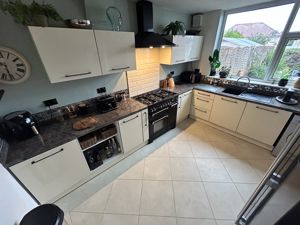 Photo 32- click for photo gallery